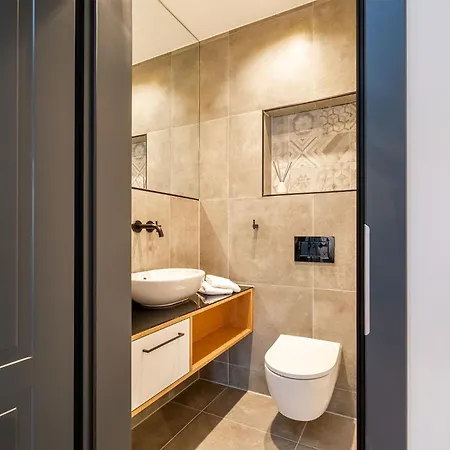 Semesterbostad Hafenkoje Anno 1792 *